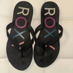 Roxy Black Flip Flops with Multicolor Logo